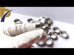 Özelleştirilmiş RO5200 R05252 Saf Tantalüm Yüzükleri Titanyum Yüzükleri Zirkonyum Yüzükleri